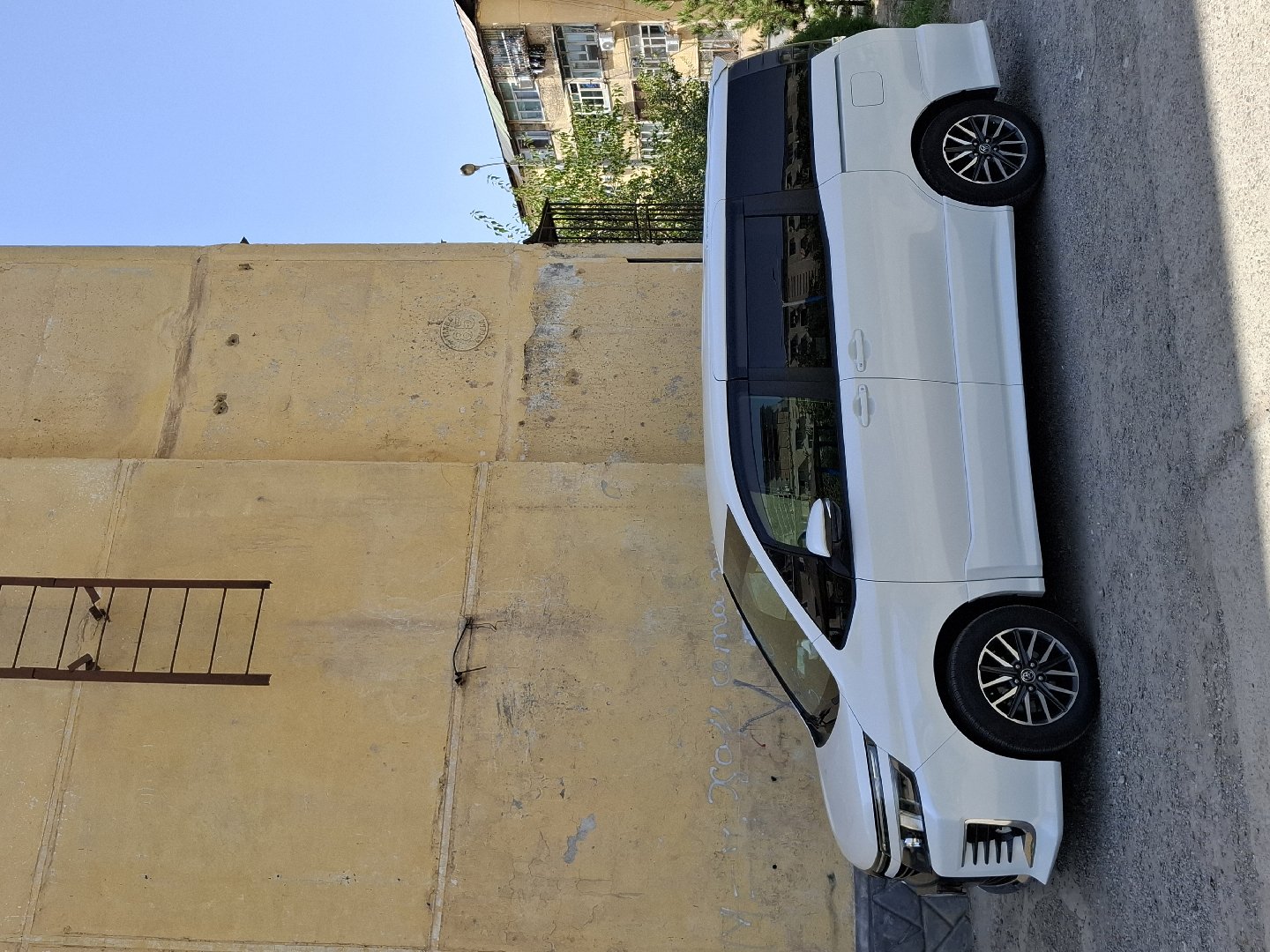 Toyota Voxy, 2014, Душанбе