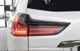 Задняя Фара от Lexus LX570 Black Edition — фото 1 из 2