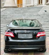 Задние стоп фары YF на Toyota Camry — фото 2 из 2