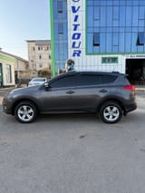 Toyota RAV 4 2014 — фото 2 из 9