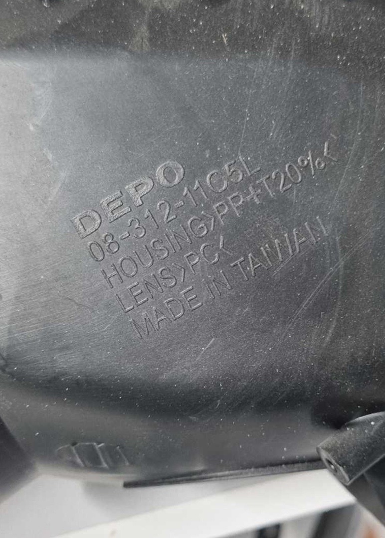 Передние фары Depo от Toyota Corolla 3, Душанбе
