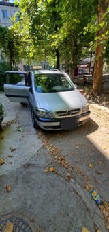 Opel Zafira 2003 — фото 1 из 11