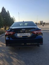 Toyota Camry 2019 — фото 8 из 8