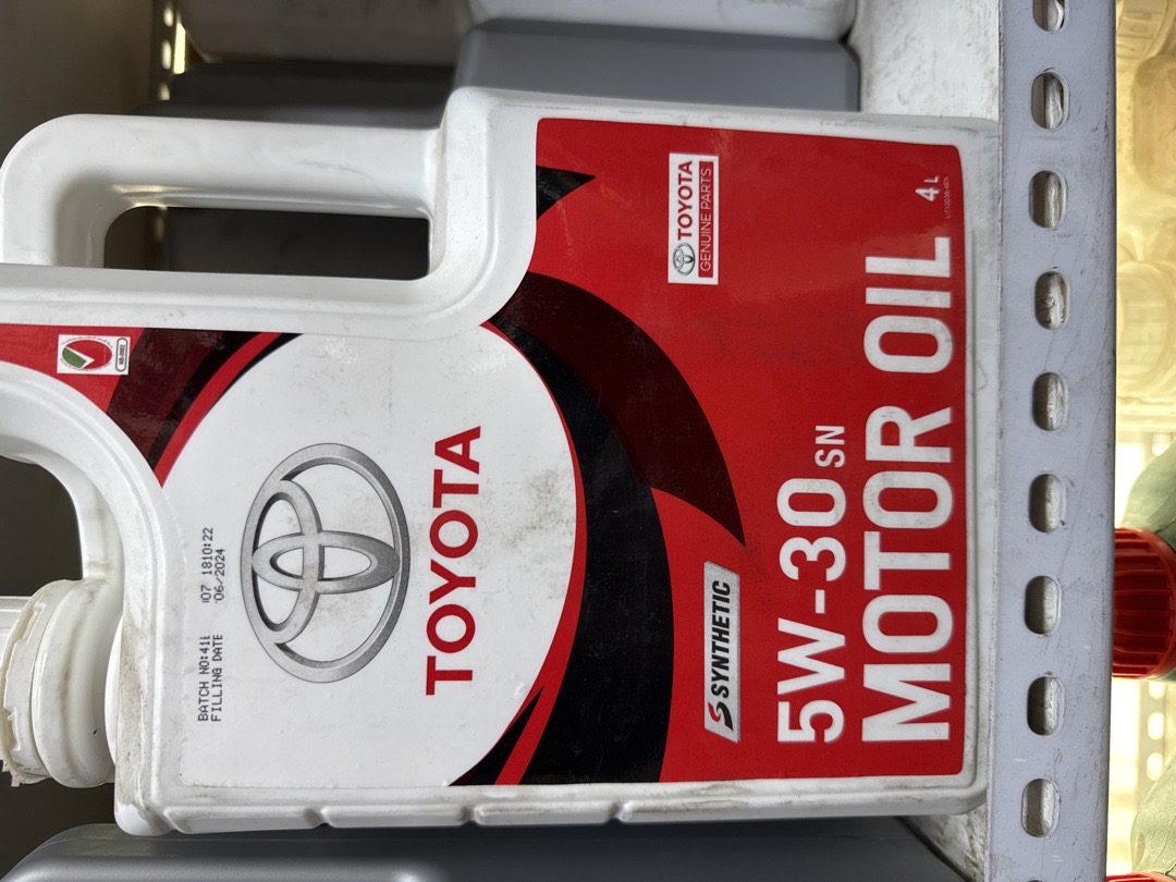 масло TOYOTA 5W-30, Душанбе