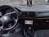 Volkswagen Golf 1998 — фото 8 из 8