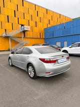 Lexus ES series 2013 — фото 2 из 13