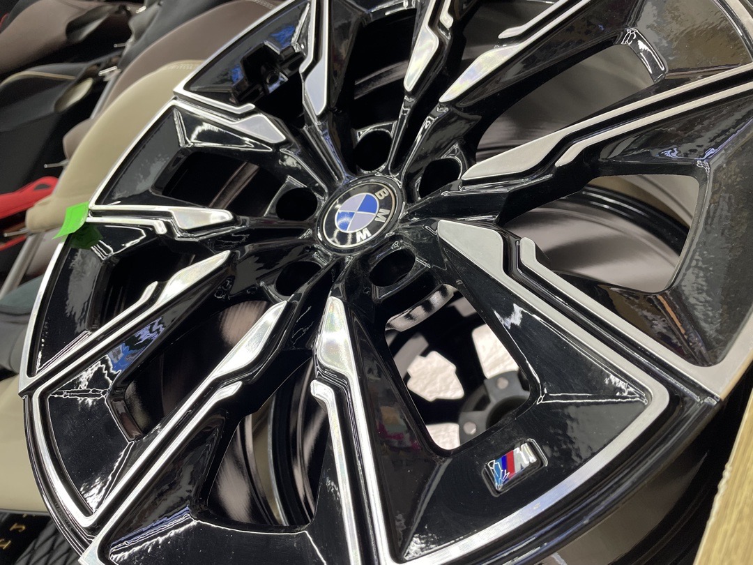 Диски литые BMW M-style Black Machined R18, Душанбе