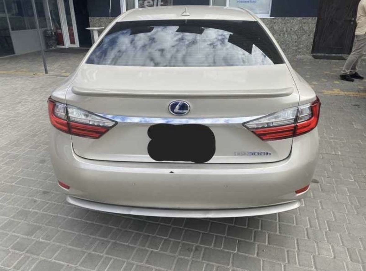 Задняя Фара Lexus ES, Душанбе
