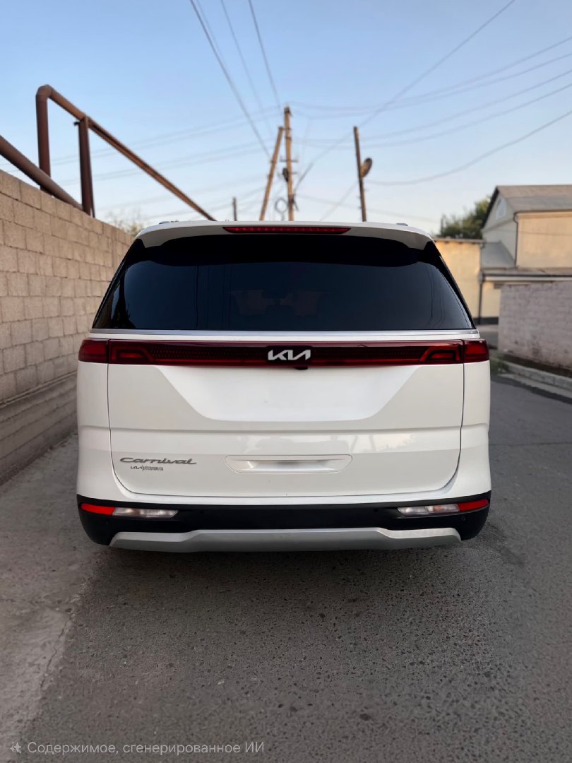 Kia Carnival, 2022, Душанбе