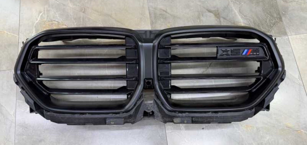 Решетка Радиатора BMW F95, Душанбе