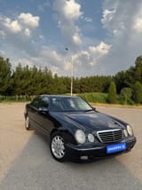 Mercedes-Benz E class 2001 — фото 1 из 5