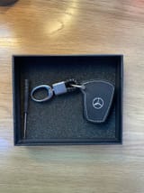 Кожаный чехол для ключа автомобиля Mercedes Benz — фото 1 из 2