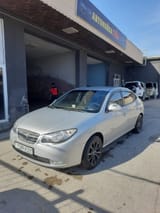 Hyundai Avante 2010 — фото 1 из 6