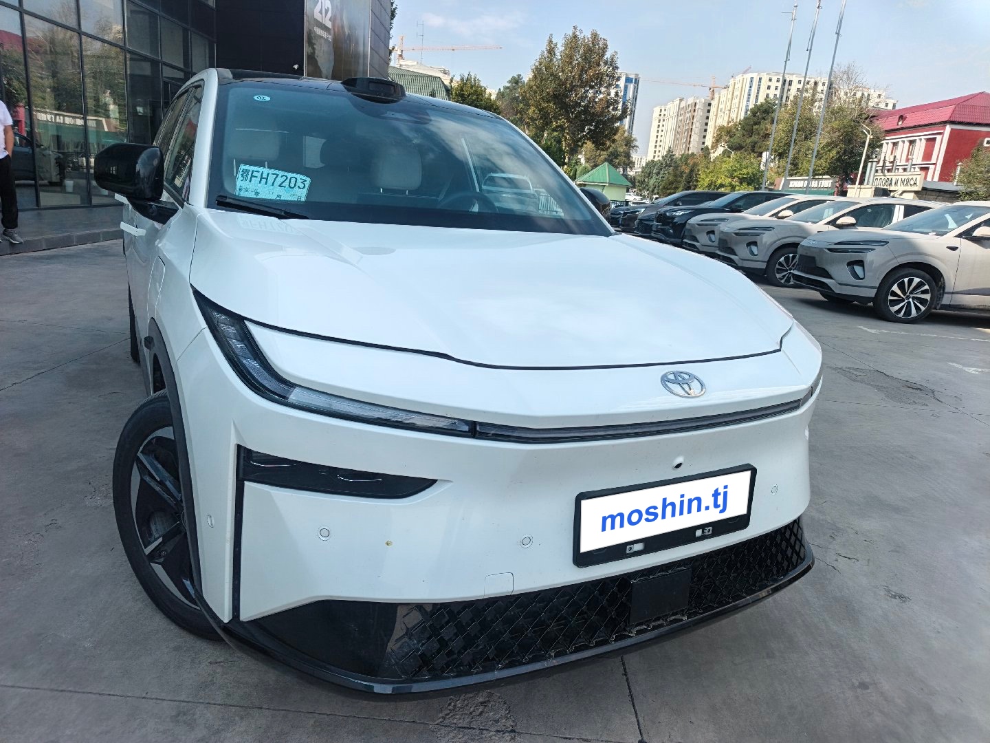 Toyota BZ3X 2025 — фото 1 из 9
