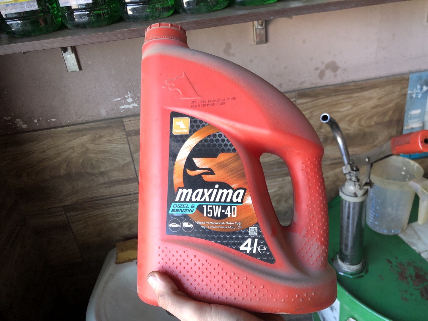 моторного масла Petrol Ofisi., Душанбе