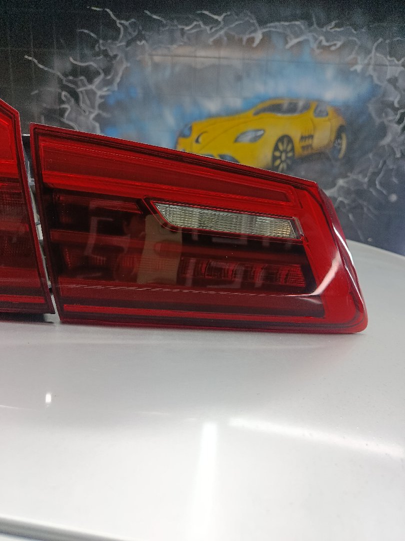 задний фар от BMW G30, Худжанд