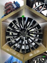 Диски литые R20 Lexus Multi-Spoke Black Machined — фото 1 из 2