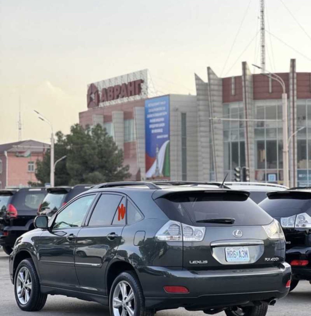Форточка двери от Lexus RX200, Душанбе