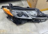 Передняя Фара от Toyota Camry V70 USA — фото 1 из 4