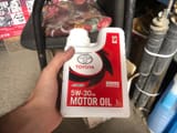 Моторное масло Toyota Genuine Motor Oil 5W-30 SN. — фото 1 из 2