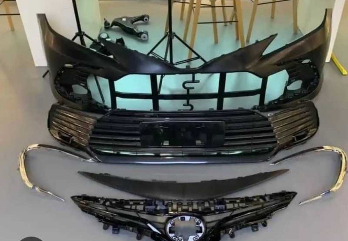 Передний бампер в сборе от Toyota Camry 6 V75 2021, Душанбе