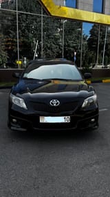 Toyota Camry 2011 — фото 1 из 8