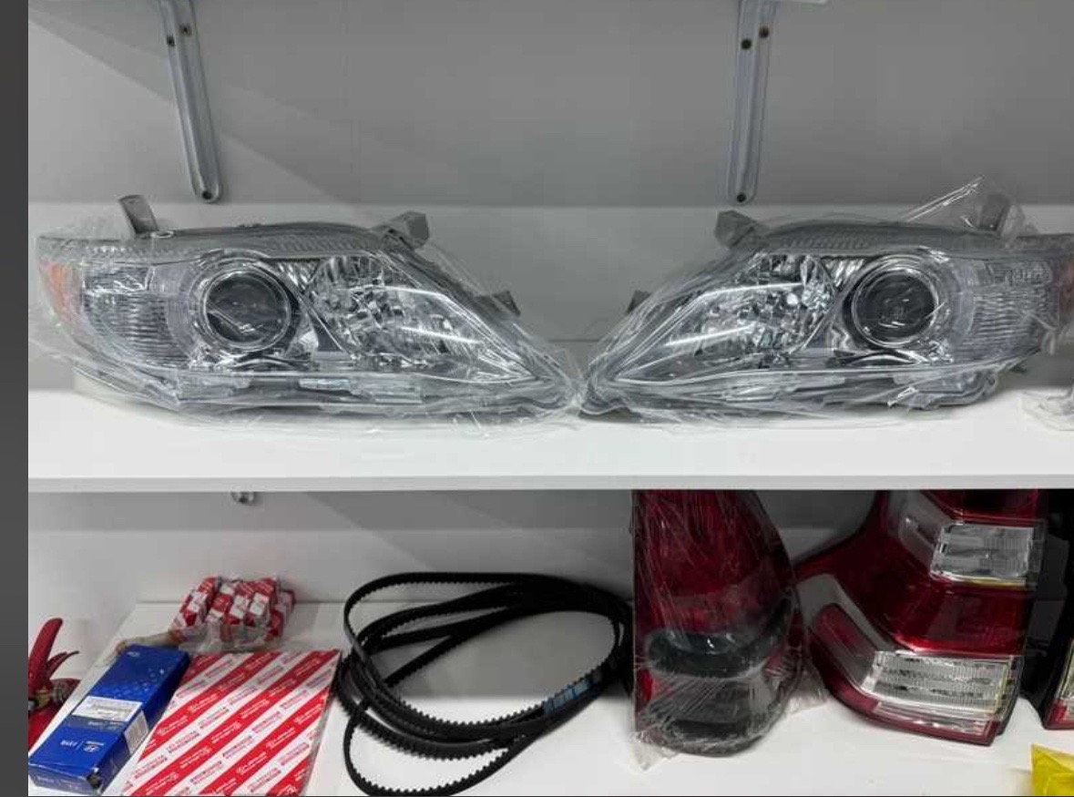 Передние фары на Toyota Camry 2, Душанбе