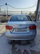 Hyundai Avante 2010 — фото 4 из 6