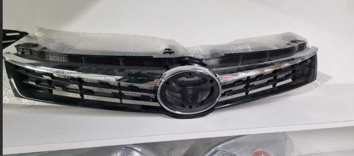 Решетка Эксклюзив для Toyota Camry 5, Душанбе