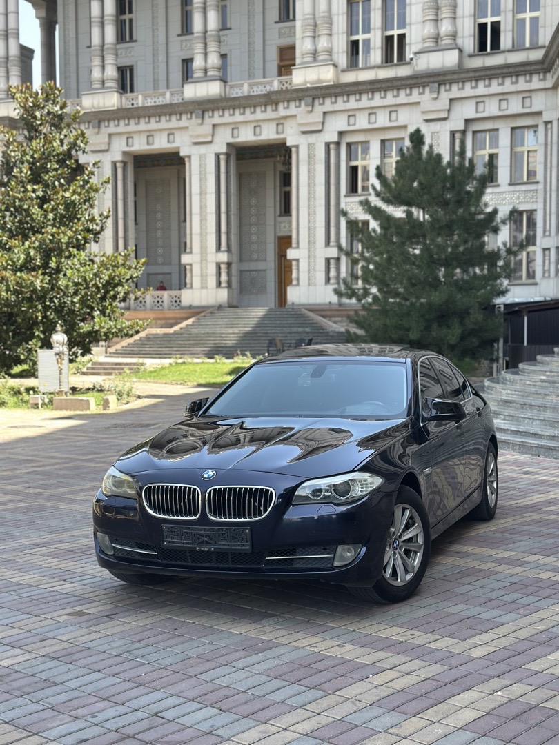 BMW 5 series, 2011, Душанбе