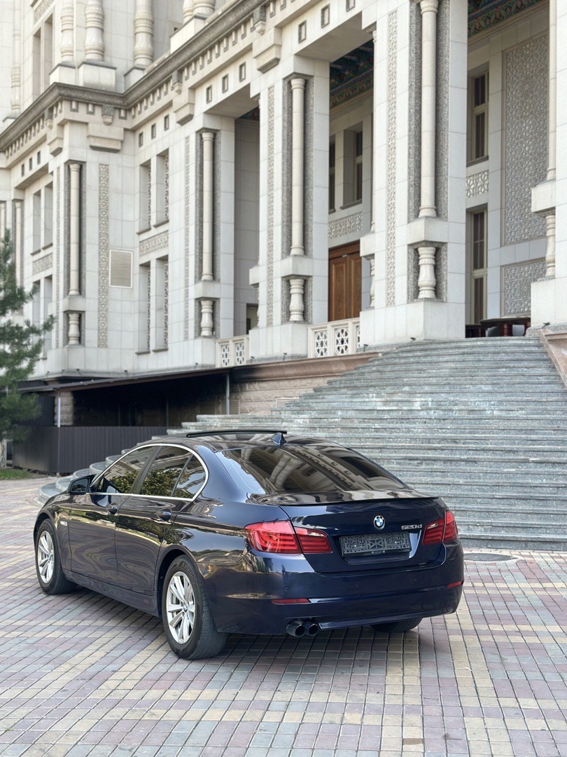 BMW 5 series, 2011, Душанбе
