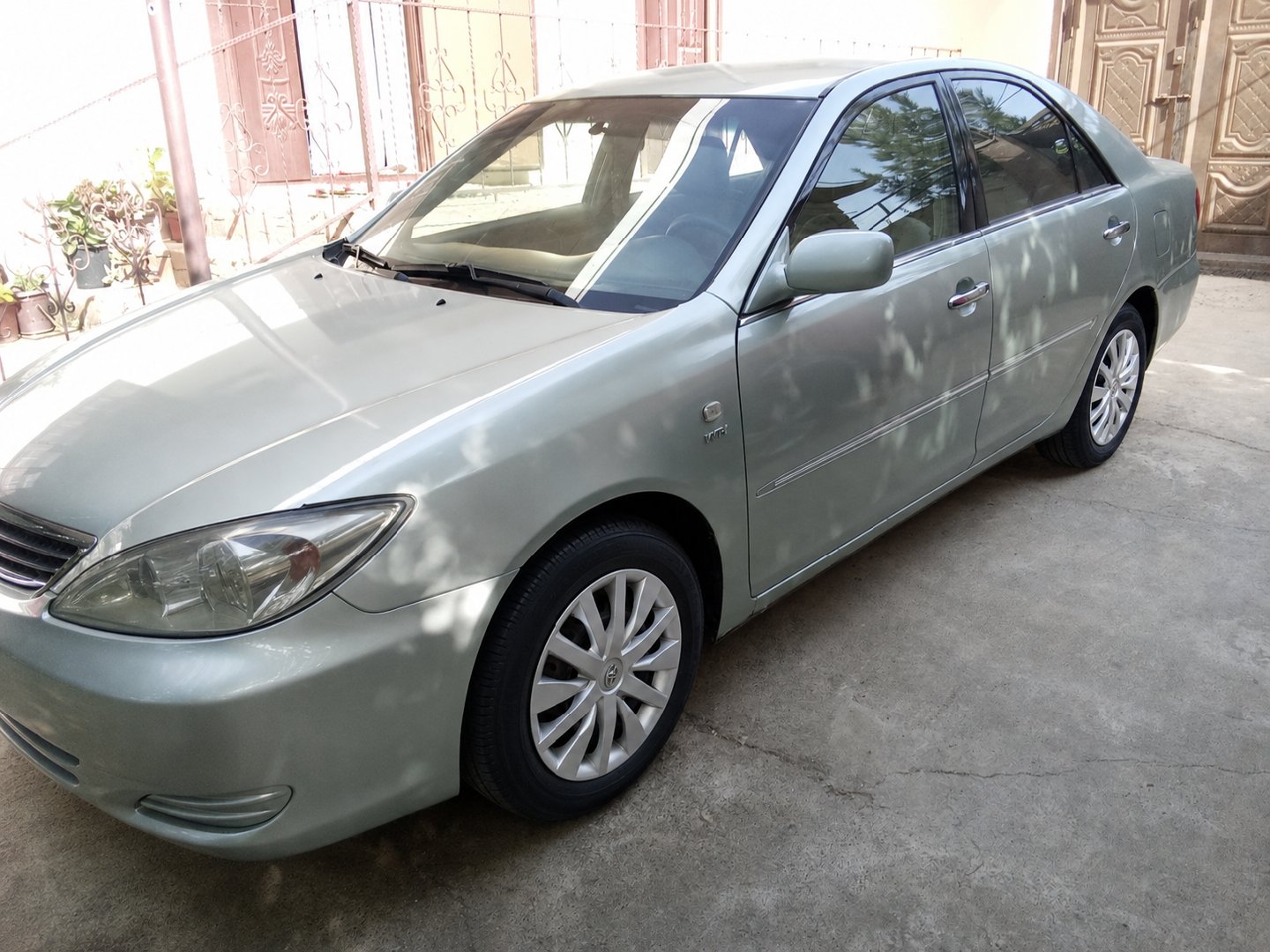 Toyota Camry, 2004, Дангара
