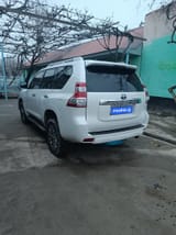 Toyota Land Cruiser Prado 2015 — фото 2 из 3