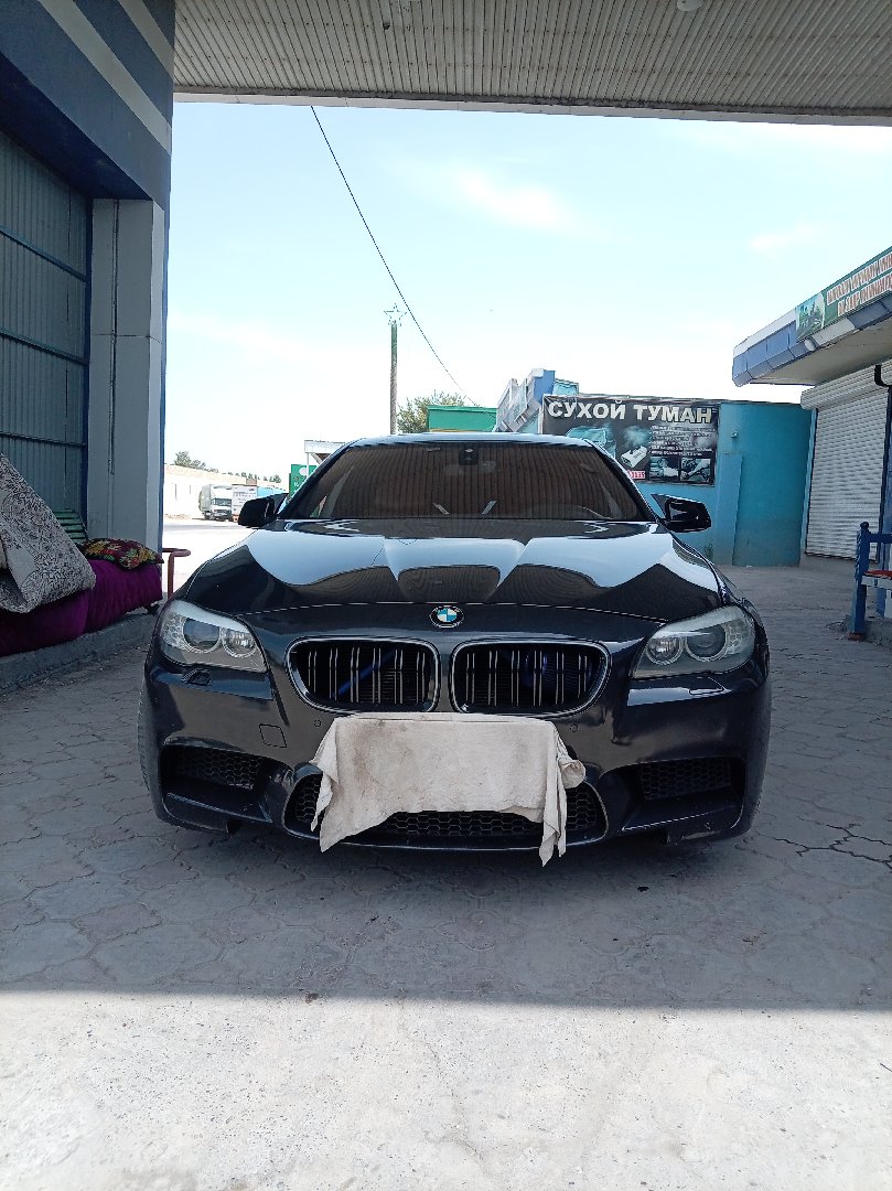 BMW 5 series, 2012, Худжанд