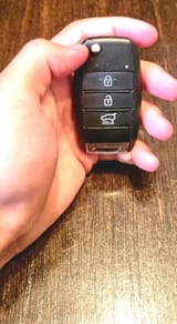 Ключ Kia Sorento UM с 2015 года выкидной с чипом 6F-60 — фото 1 из 2