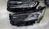 Передняя Фара от Camry v80 — фото 1 из 3