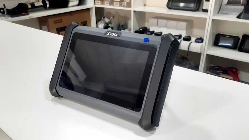 Автосканер Xtool X100 PADS launch, Душанбе