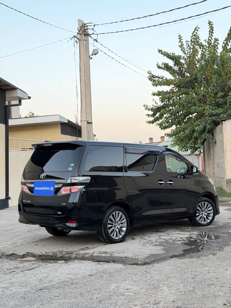 Toyota Vellfire, 2014, Душанбе