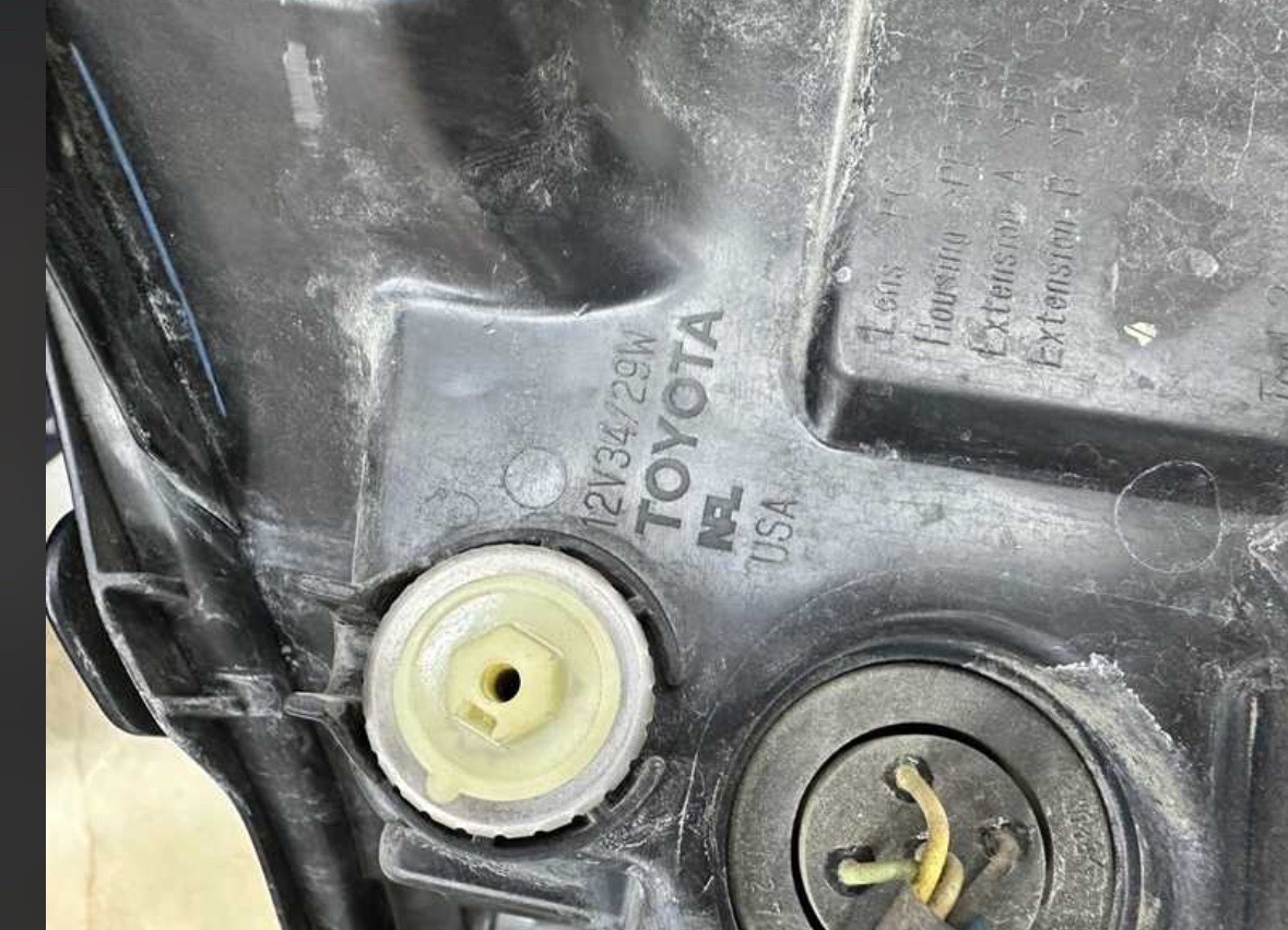Передняя Фара от Toyota Camry V70 USA, Душанбе