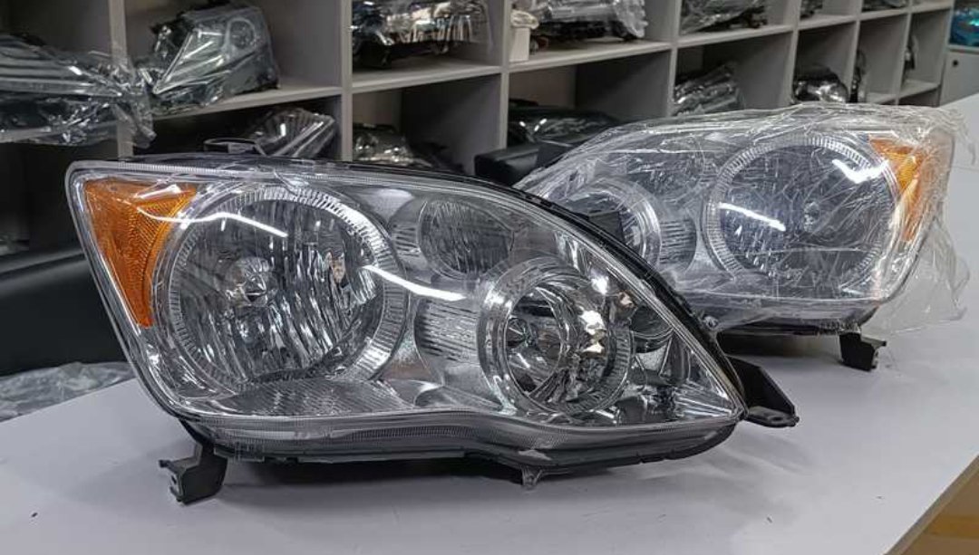 Фара на Toyota Avalon, Душанбе