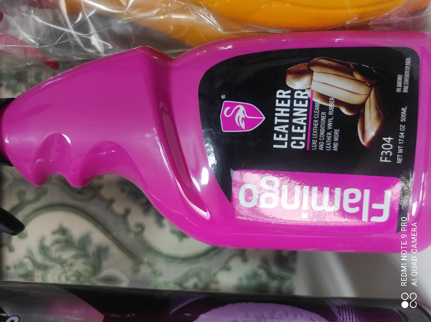 Очиститель кожи для салона машины, Душанбе
