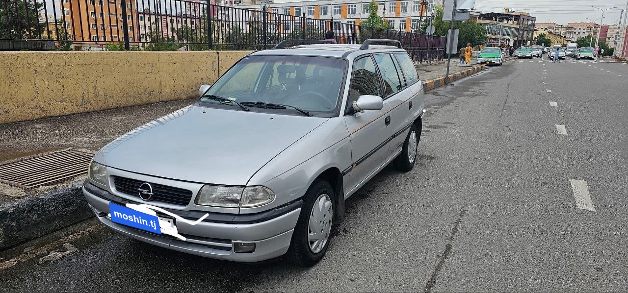 Opel Astra F