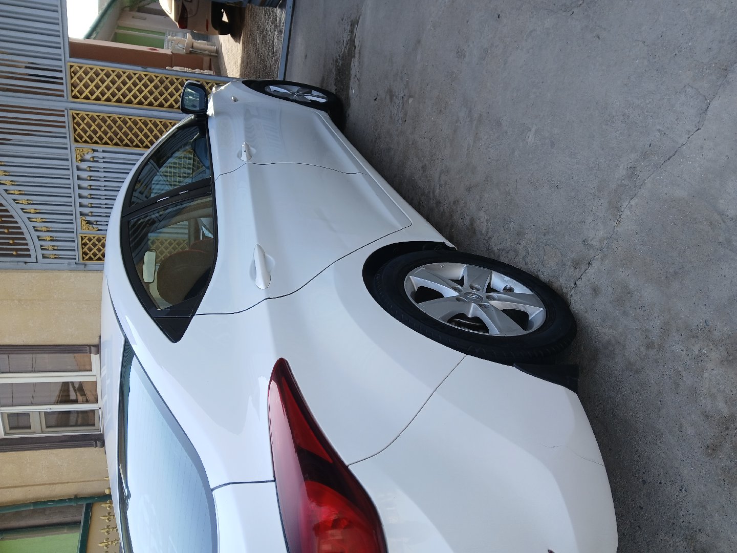 Hyundai Elantra, 2012, Бохтар