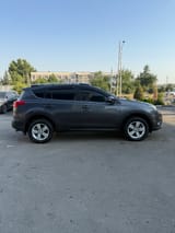 Toyota RAV 4 2014 — фото 3 из 9