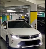Передний бампер от Toyota Camry 5 — фото 2 из 2