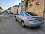 Toyota Camry 2010 — фото 6 из 13