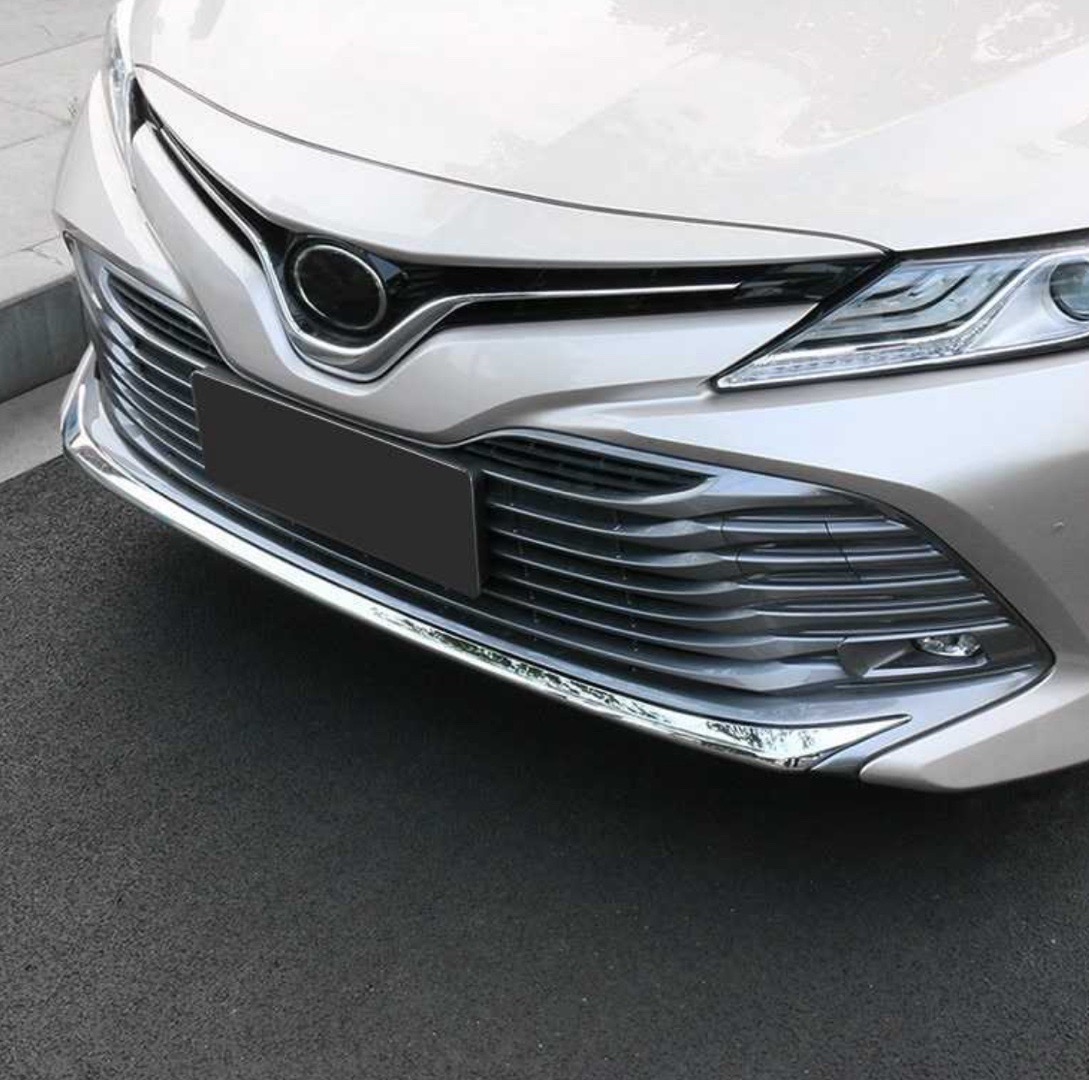 Хром на передний бампер от Toyota Camry 6, Душанбе