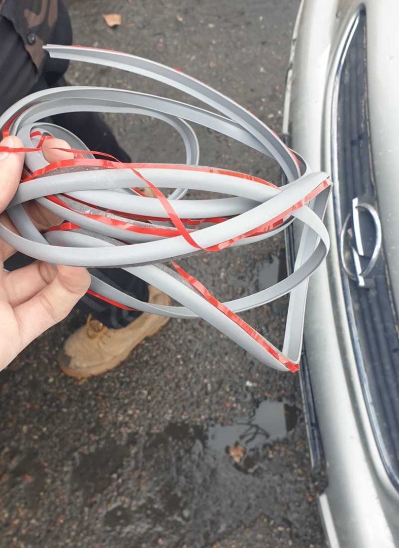 Резина на накладки se от Toyota Camry 2, Душанбе
