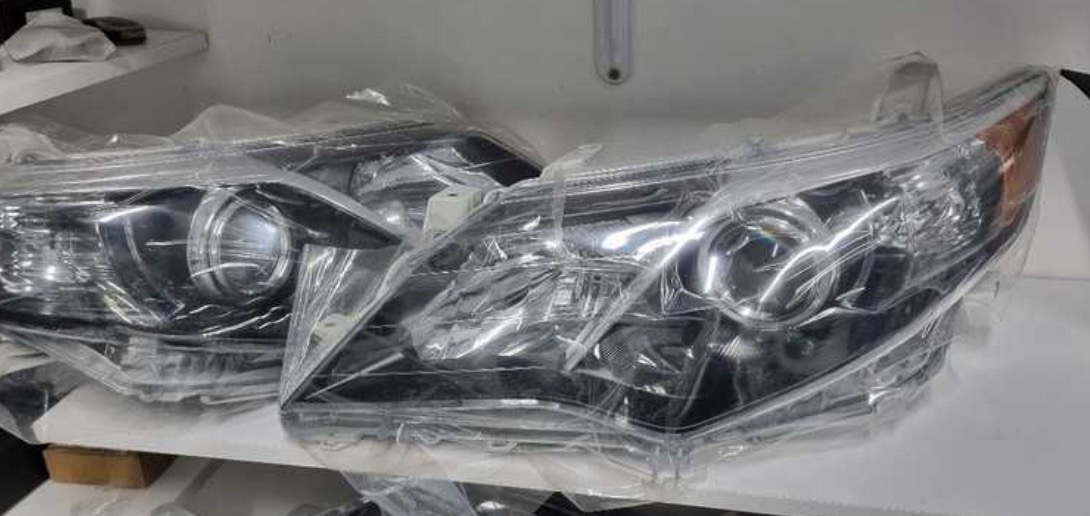 Передние фары Se от Toyota Camry 3, Душанбе