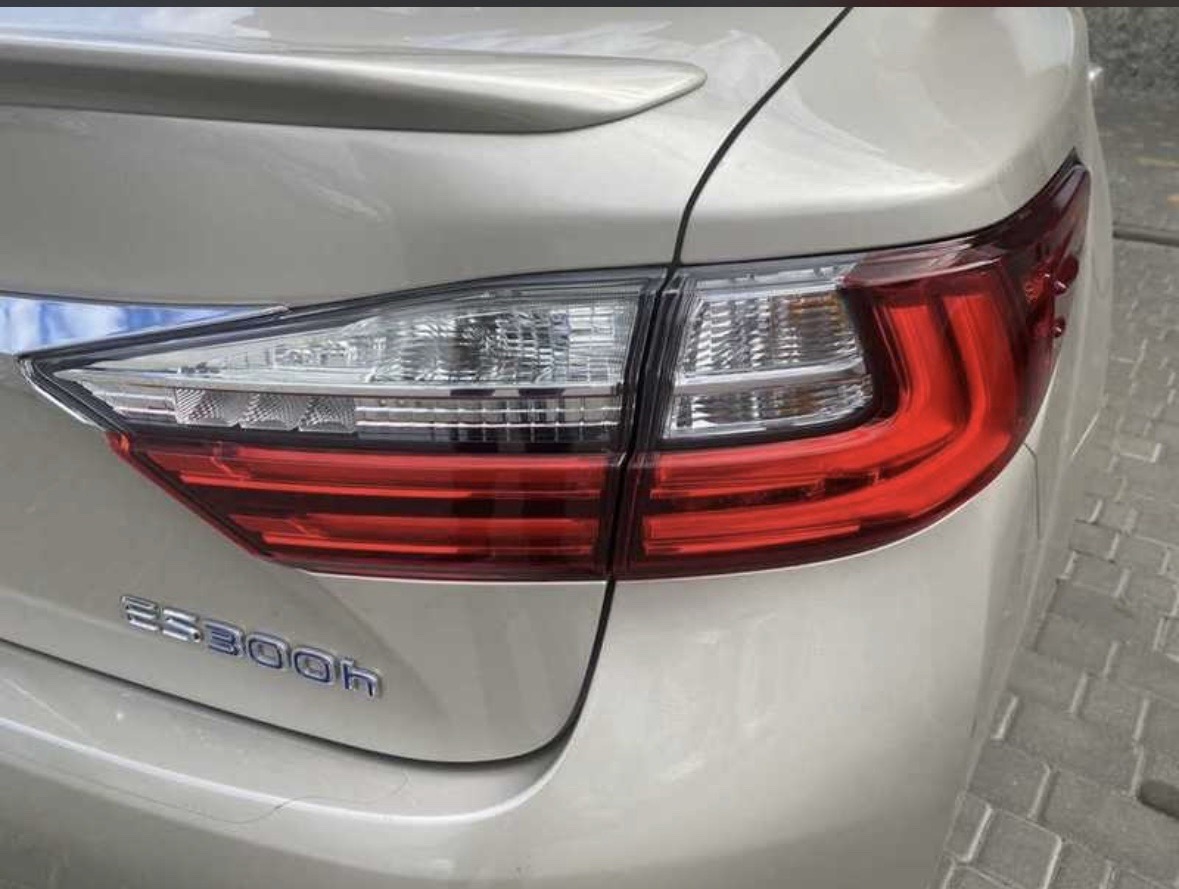 Задняя Фара Lexus ES, Душанбе